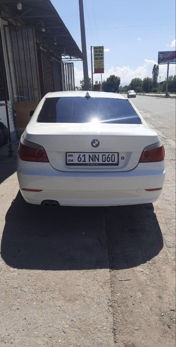 BMW E60