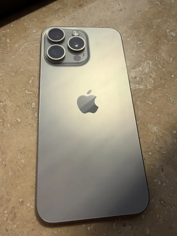 Iphone 15 pro max 256GB